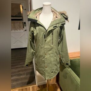 Armada Long Olive Green Women's Ski Jacket with Faux Fur Hood (detachable)